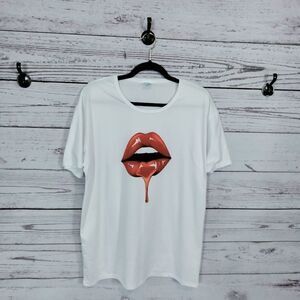 New No Tags"no brand" woman's T-shirt